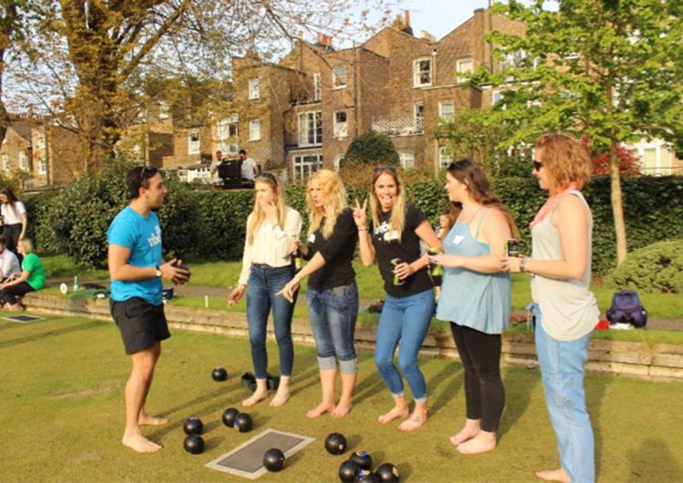 Vibe Teachers enjoying sunny London after their teaching job