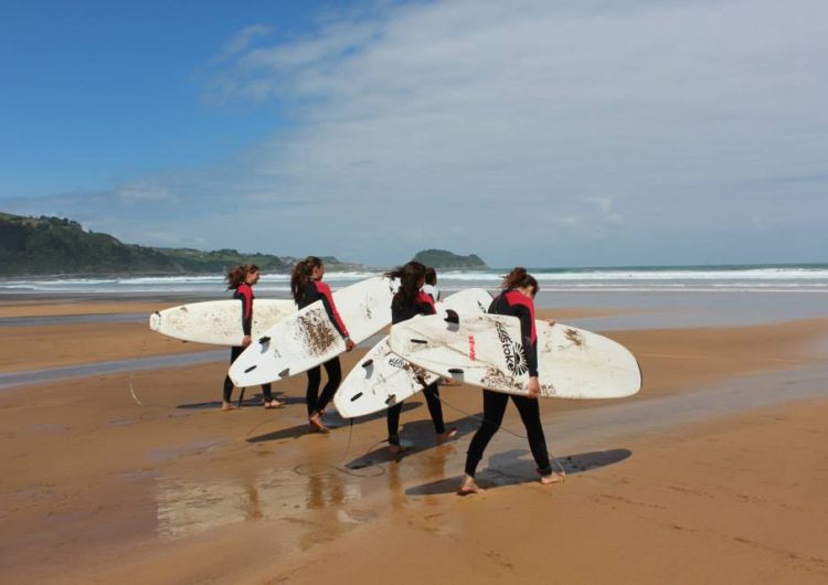 Stoke Travel Can Surfari in Spain and France