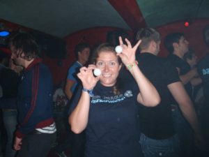 Vibe Teacher Lizzie playing in Prague in Europe